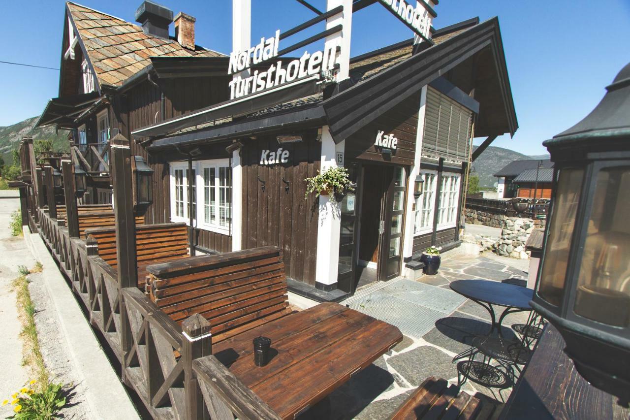 Nordal Turistsenter Hotel Lom Exterior photo